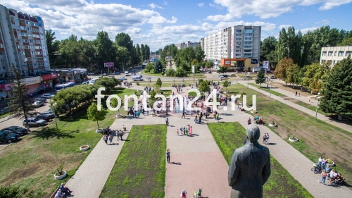 Фонтан на площади Фонтан на площади