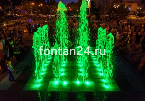 Фонтан на площади Фонтан на площади